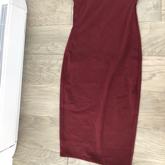 Lululemon Picnic Play Dress in Deep Rouge 6/S - Picture 3 of 4